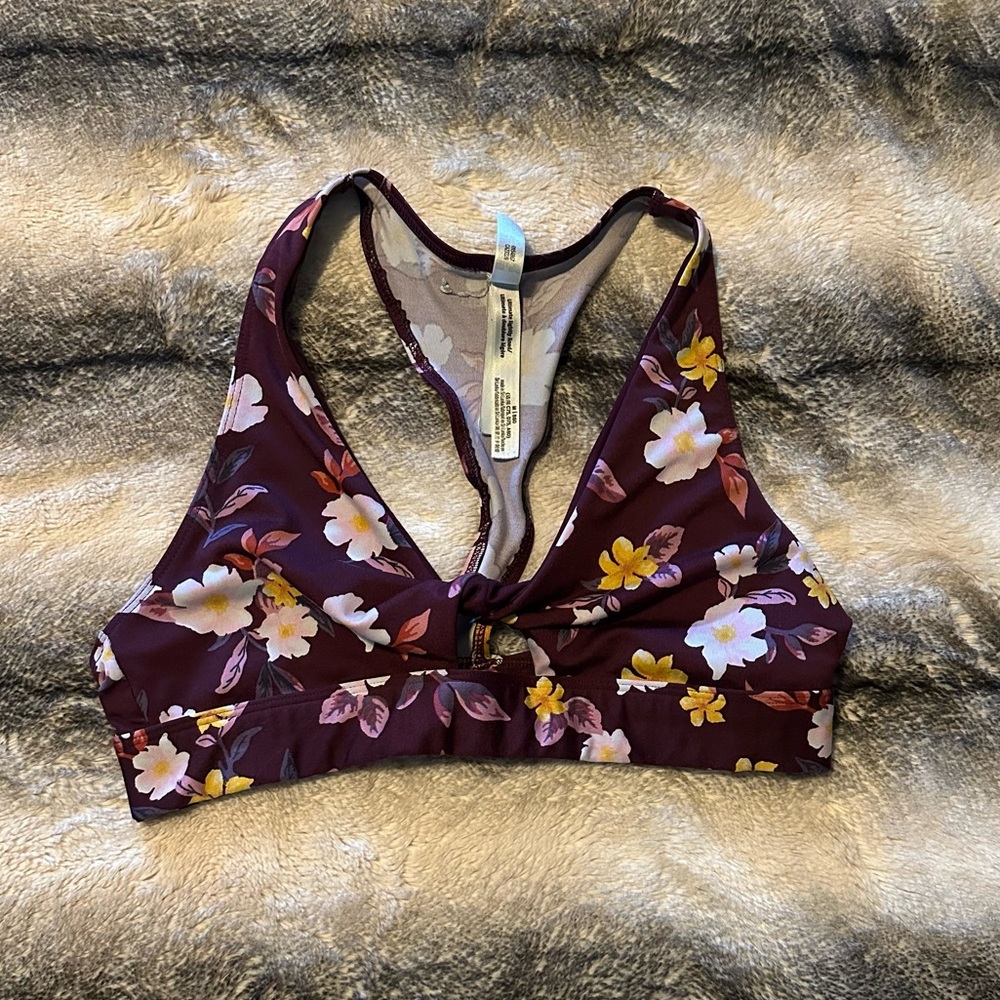 PINK sports bra!